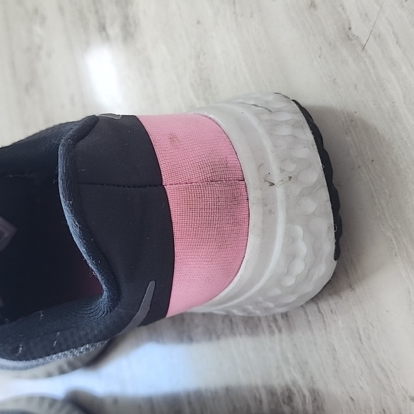 NIKE Revolution 5, Womens Running Shoes Black US 7 Women's - Picture 7 of 14